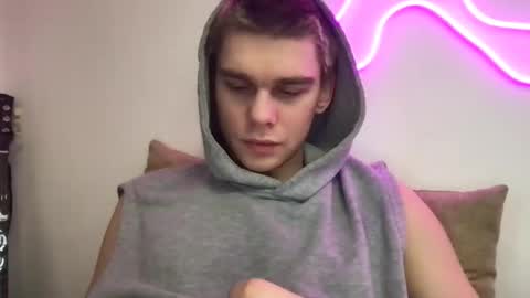 Snapshot of tasteithorny chatting on February 16, 9:15 am tasteithorny online show from February 16, 9:15 am