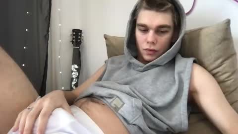 Snapshot of tasteithorny chatting on February 20, 7:45 am tasteithorny online show from February 20, 7:45 am