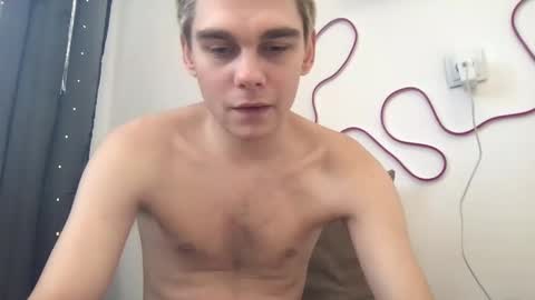 Snapshot of tasteithorny chatting on February 22, 11:35 am tasteithorny online show from February 22, 11:35 am