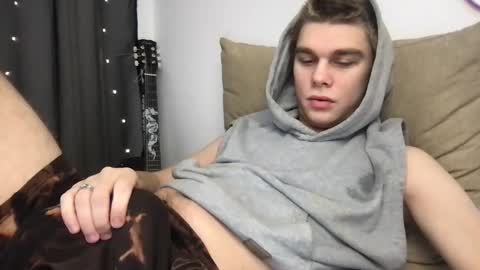 Snapshot of tasteithorny chatting on February 24, 6:27 am tasteithorny online show from February 24, 6:27 am