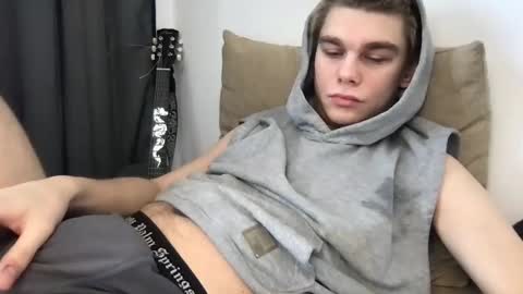 Snapshot of tasteithorny chatting on February 27, 8:28 am tasteithorny online show from February 27, 8:28 am