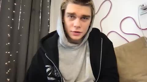 Snapshot of tasteithorny chatting on February 28, 8:09 am tasteithorny online show from February 28, 8:09 am