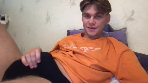 Snapshot of tasteithorny chatting on September 12, 10:26 am tasteithorny online show from September 12, 10:26 am