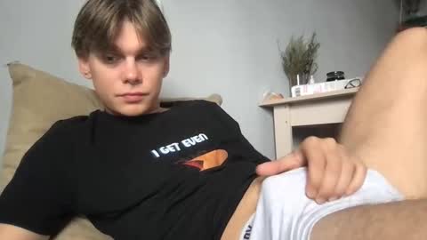 Snapshot of tasteithorny chatting on September 19, 9:11 am tasteithorny online show from September 19, 9:11 am