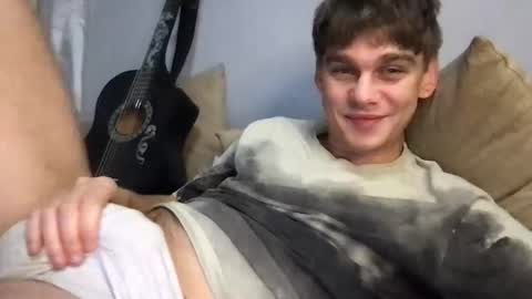 Snapshot of tasteithorny chatting on October 10, 6:40 pm tasteithorny online show from October 10, 6:40 pm