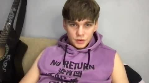 Snapshot of tasteithorny chatting on October 13, 5:24 pm tasteithorny online show from October 13, 5:24 pm