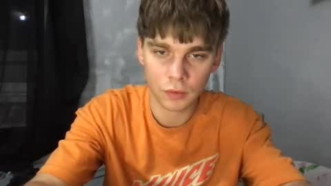 Snapshot of tasteithorny chatting on October 14, 7:14 pm tasteithorny online show from October 14, 7:14 pm