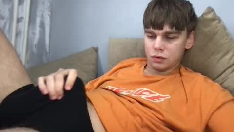 Snapshot of tasteithorny chatting on October 15, 7:19 am tasteithorny online show from October 15, 7:19 am