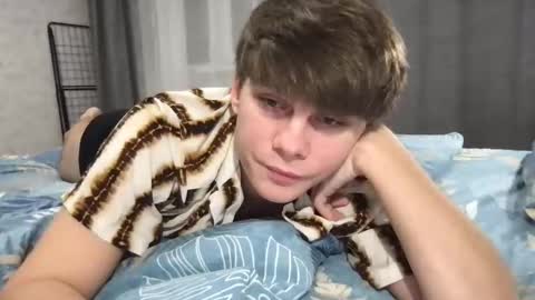 Snapshot of tasteithorny chatting on November 6, 9:59 pm tasteithorny online show from November 6, 9:59 pm