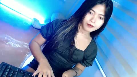   online show from January 17, 6:15 am