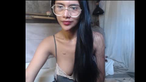 Snapshot of tasteofinnocentxx chatting on December 3, 7:05 am tasteofinnocentxx online show from December 3, 7:05 am