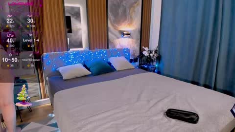 Snapshot of tasty__booty chatting on January 29, 5:51 am Ann online show from January 29, 5:51 am