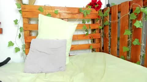 tasty_alan_ online show from September 17, 6:09 pm