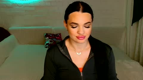 tasty_babyy online show from December 1, 8:09 pm