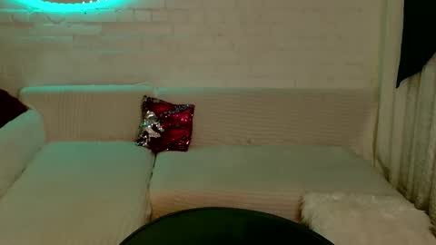 tasty_babyy online show from December 16, 6:38 pm