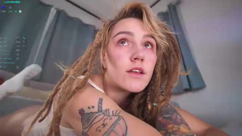 Snapshot of tasty_tomato chatting on October 22, 11:43 am RHEA pronanciation like Reya online show from October 22, 11:43 am