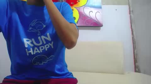 Snapshot of tati_latina24 chatting on October 2, 2:07 am tati_latina24 online show from October 2, 2:07 am