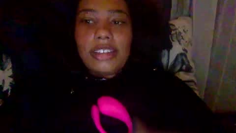 Snapshot of tatiannatease chatting on December 25, 2:25 am Tatianna Marie online show from December 25, 2:25 am