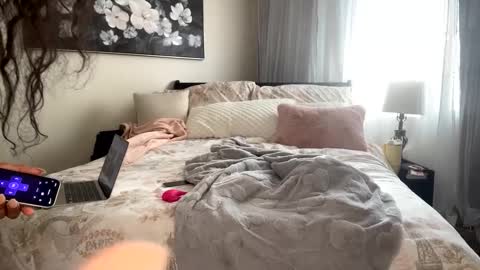 Snapshot of tatiannatease chatting on January 28, 10:12 pm Tatianna Marie online show from January 28, 10:12 pm