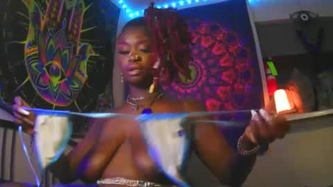 Tati the Ebony goddess online show from February 8, 7:15 am