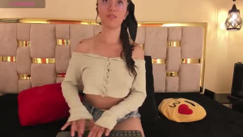 tattaa 3 online show from March 1, 8:31 pm