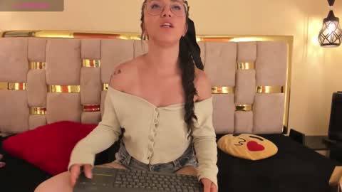 tattaa 3 online show from March 1, 11:37 pm