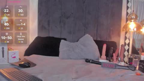 Tatto Fox online show from September 25, 1:04 pm