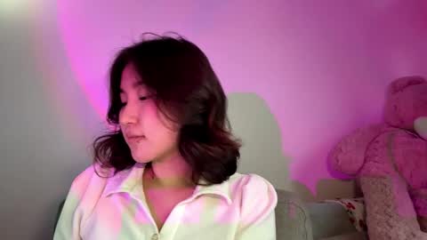 Aya online show from November 6, 1:12 pm