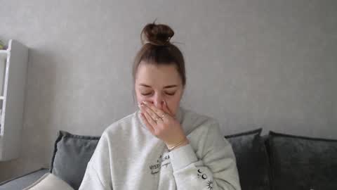 Snapshot of taxxxu chatting on December 24, 8:00 am Diana online show from December 24, 8:00 am