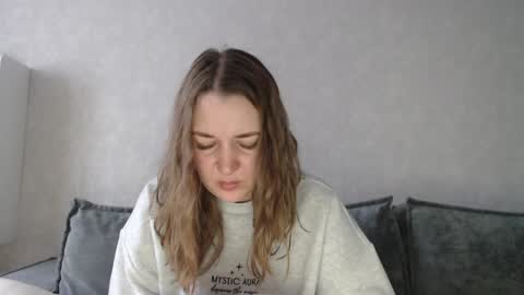 Snapshot of taxxxu chatting on December 29, 8:00 am Diana online show from December 29, 8:00 am