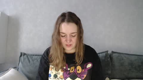 Snapshot of taxxxu chatting on December 30, 7:37 am Diana online show from December 30, 7:37 am