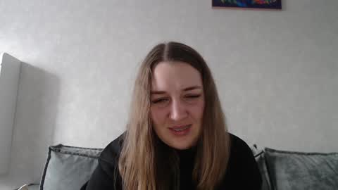 Snapshot of taxxxu chatting on January 31, 11:46 am Diana online show from January 31, 11:46 am