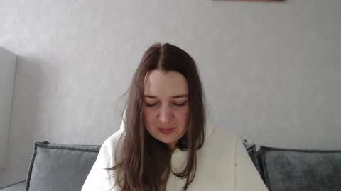 Snapshot of taxxxu chatting on February 7, 11:01 am Diana online show from February 7, 11:01 am