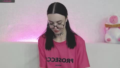 Taya online show from September 25, 6:11 pm