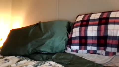 t-grizzz online show from December 15, 6:34 pm