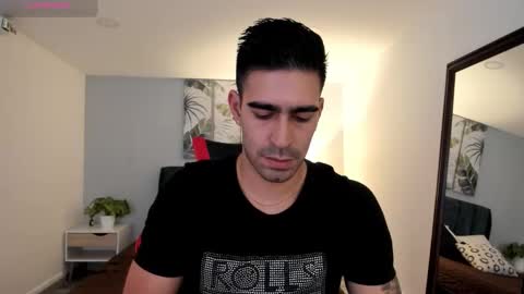 Snapshot of tbastian chatting on November 20, 8:19 pm BASTIAN online show from November 20, 8:19 pm