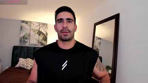 Snapshot of tbastian chatting on November 25, 9:04 pm BASTIAN online show from November 25, 9:04 pm