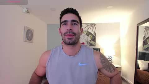 Snapshot of tbastian chatting on November 27, 9:28 pm BASTIAN online show from November 27, 9:28 pm