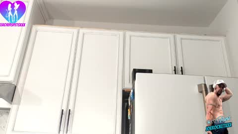 Snapshot of teacherspetsxxx chatting on September 24, 11:41 pm THE TEACHERS PETS online show from September 24, 11:41 pm