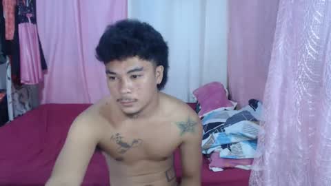 Snapshot of teahyun_yeongsu chatting on December 14, 5:07 pm teahyun_yeongsu online show from December 14, 5:07 pm