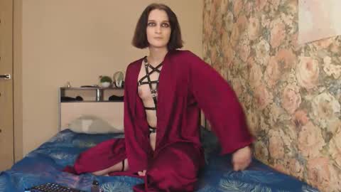 Snapshot of tearjuly chatting on October 15, 4:29 pm July online show from October 15, 4:29 pm