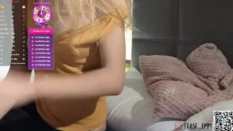 Em online show from October 18, 7:58 pm