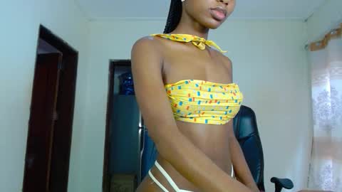 queen online show from October 2, 10:33 am