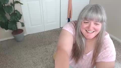 teases online show from October 8, 6:49 pm