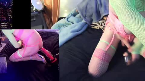 Snapshot of teasybitchycd chatting on February 9, 3:12 pm TeasyBitchyCross online show from February 9, 3:12 pm