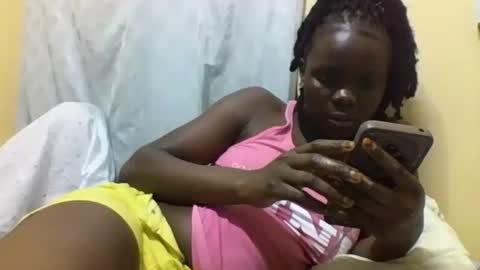 tecraruee online show from December 4, 8:28 pm