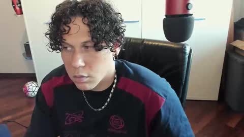 tedhmicro25 online show from October 18, 10:16 am