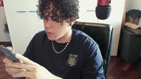 tedhmicro25 online show from October 19, 11:44 am