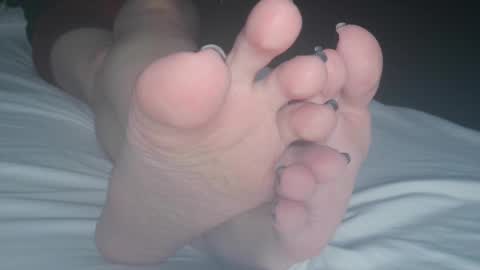 Viv West online show from December 18, 6:43 am