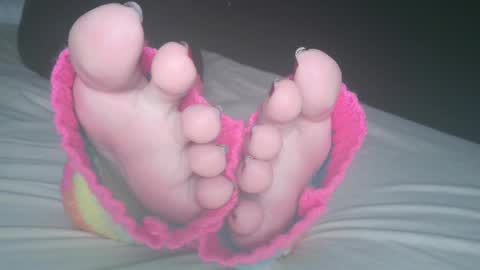 Viv West online show from February 5, 8:11 am